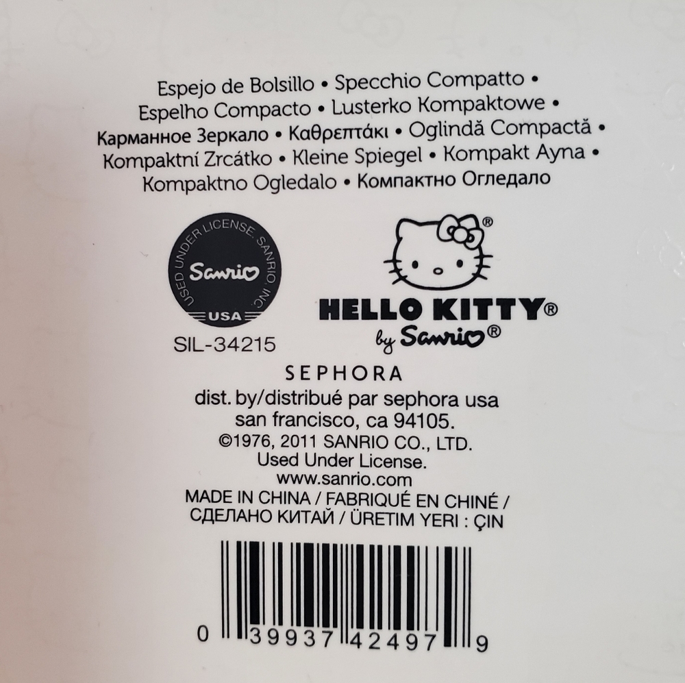 Hello Kitty 2011 Silver Compact Mirror RARE - Picture 3 of 15